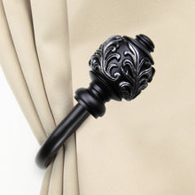 Load image into Gallery viewer, Tilly Holdback Pair