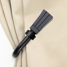 Load image into Gallery viewer, Flare Holdback Pair