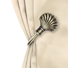 Load image into Gallery viewer, Scallop Holdback Pair