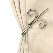 Load image into Gallery viewer, Fleur Holdback Pair