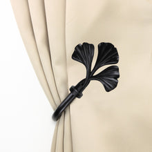 Load image into Gallery viewer, Fortune Holdback Pair