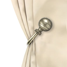 Load image into Gallery viewer, Arman Holdback Pair