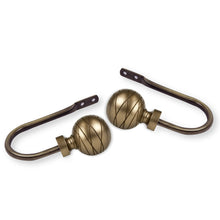 Load image into Gallery viewer, Arman Holdback Pair