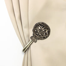 Load image into Gallery viewer, Leanette Holdback Pair