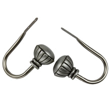 Load image into Gallery viewer, Magnolia Holdback Pair