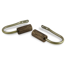 Load image into Gallery viewer, Cedar Holdback Pair