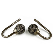 Load image into Gallery viewer, Celio Holdback Pair