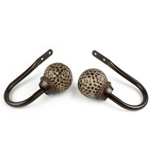 Load image into Gallery viewer, Celio Holdback Pair