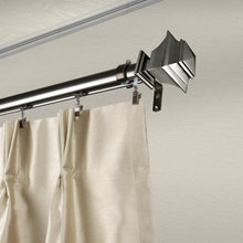 Load image into Gallery viewer, Bach 1.5" Cordless Traverse Rod